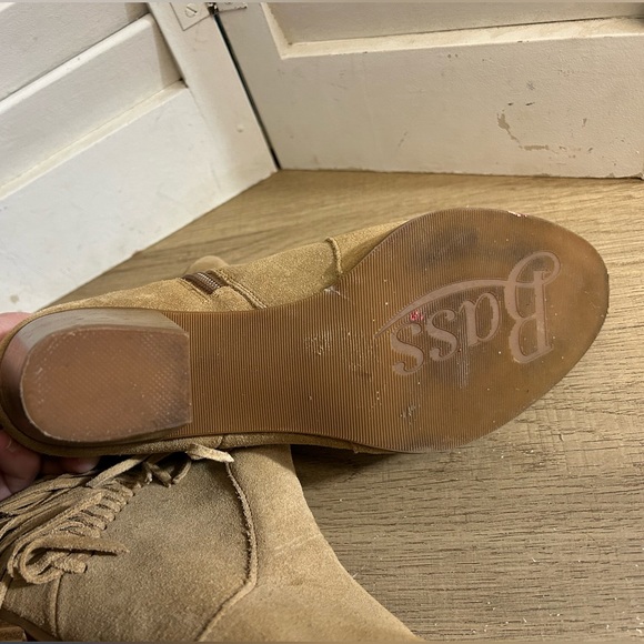 G. H. Bass Leather Suede Fringe Heeled Ankle Boot Tan Made in USA Size 6 Eve - Picture 12 of 15